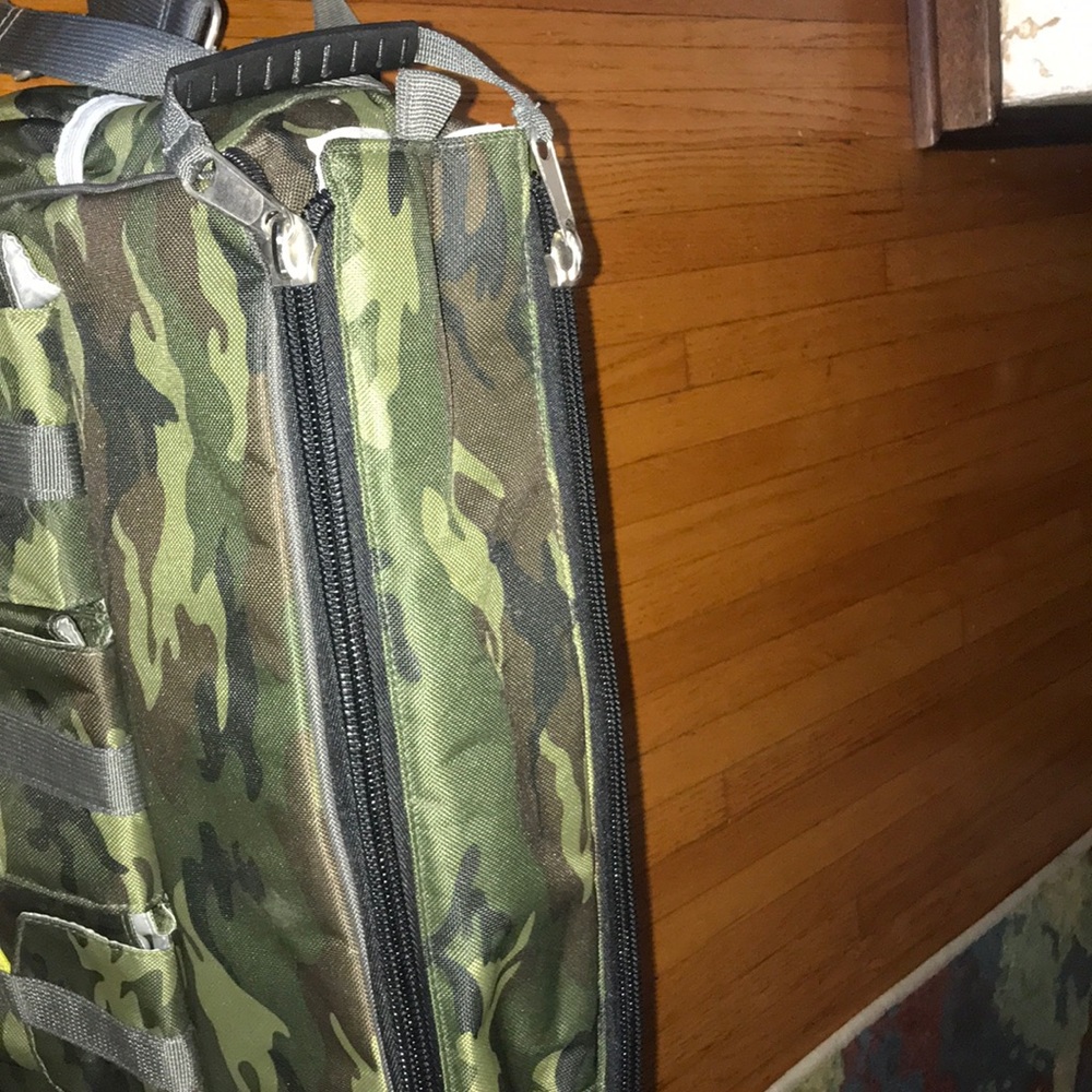 Diaper Dude Diaper Bag.... View 5